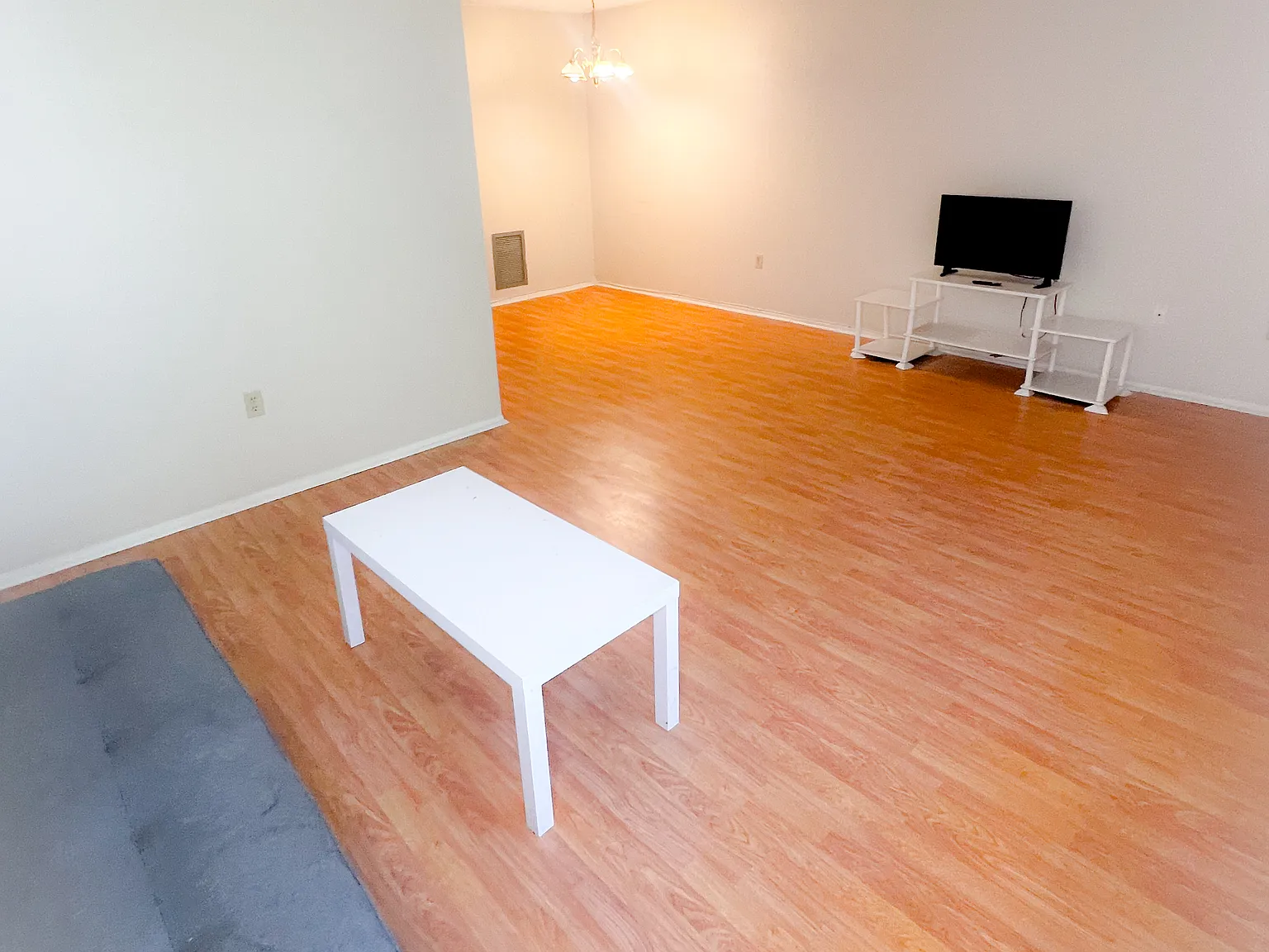 1 bed, 760 sqft, $1,100 — Photo 1