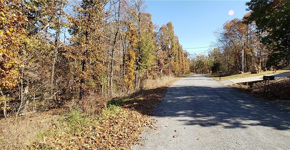 1st image of Munster Dr
