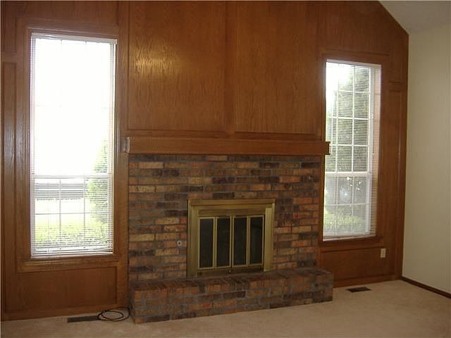 2nd image of 10600 Willow Ridge Dr