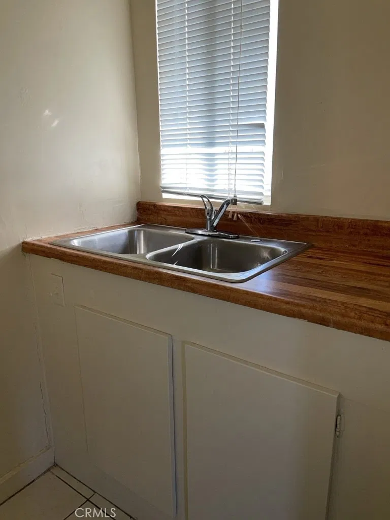 14301 Frontage Rd — Photo 3