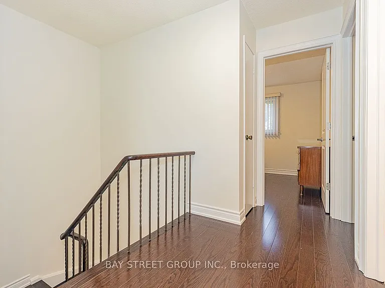 36 Lilac Ave — Photo 7