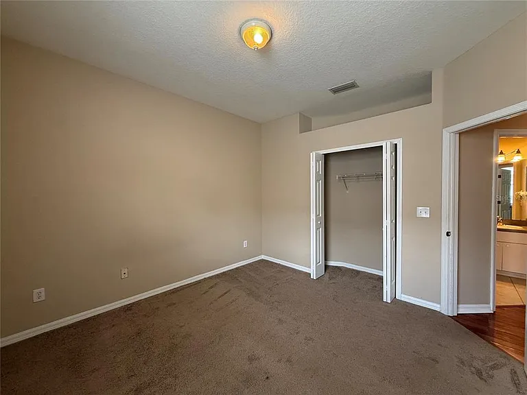 6520 Bridgecrest Dr — Photo 23