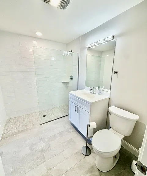5 Fremont St #105 — Photo 3