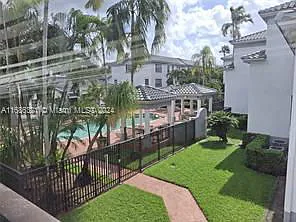 735 SW 148th Ave — Photo 16