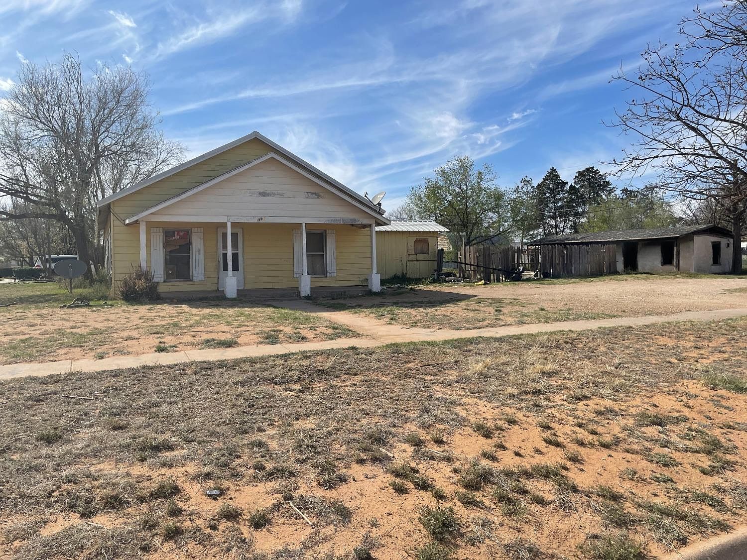 1501 Avenue L, Tahoka, TX 79373 MLS 202304030 Zillow