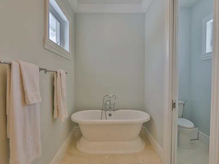 128 Leoni Dr — Photo 25