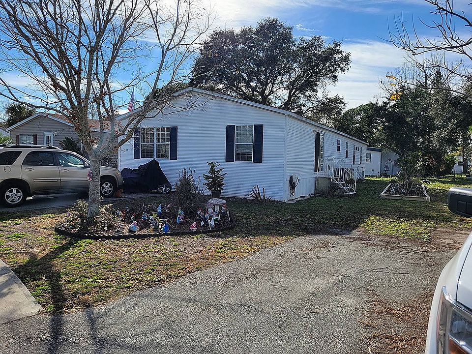 1st image of 414 Palm Castle Dr