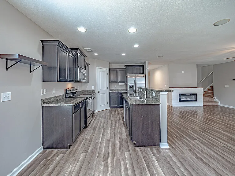1586 Ruger Dr — Photo 21