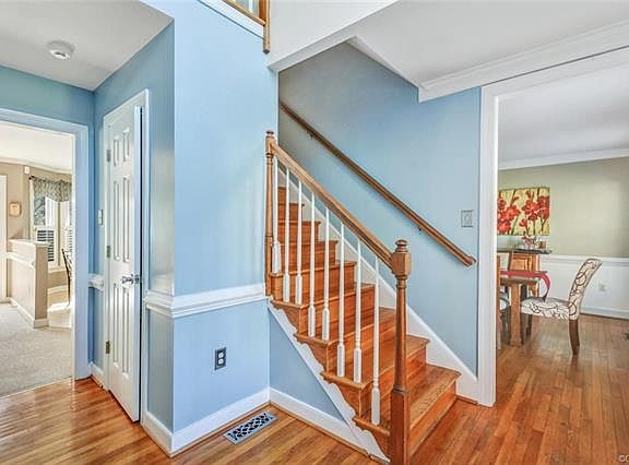 2nd image of 9900 Mistyview Ct