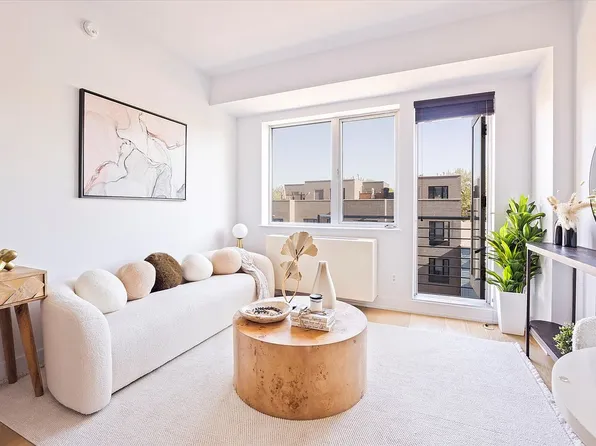 100 Maspeth Ave APT 5J, Brooklyn, NY 11211