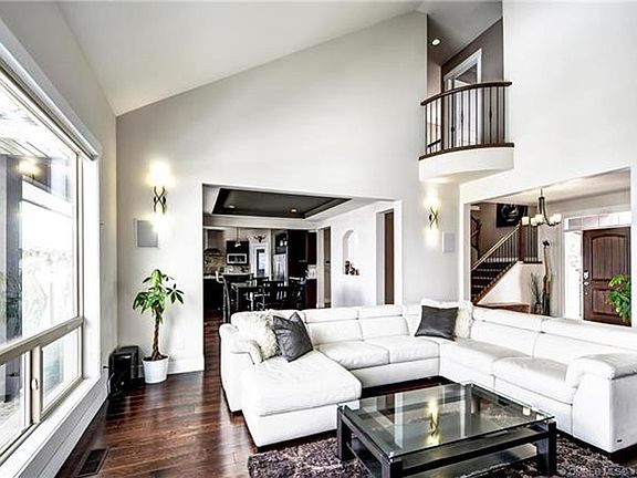 3rd image of 772 Kuipers Cres