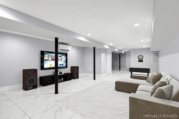 Rented by Compass | media 13