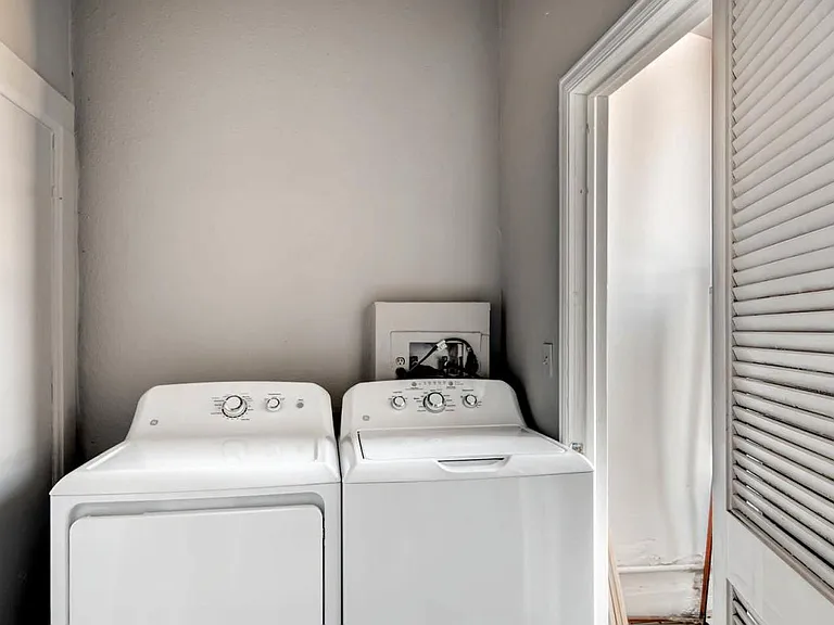 3225 N Marion St — Photo 12