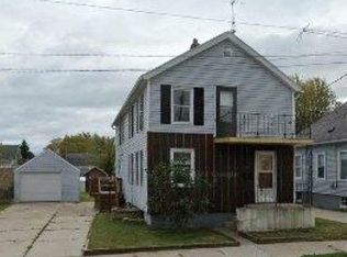 1709 20th St, Two Rivers, WI 54241