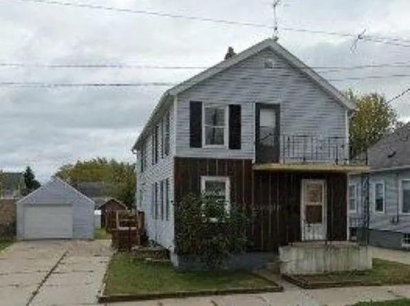 1709 20th St, Two Rivers, WI 54241