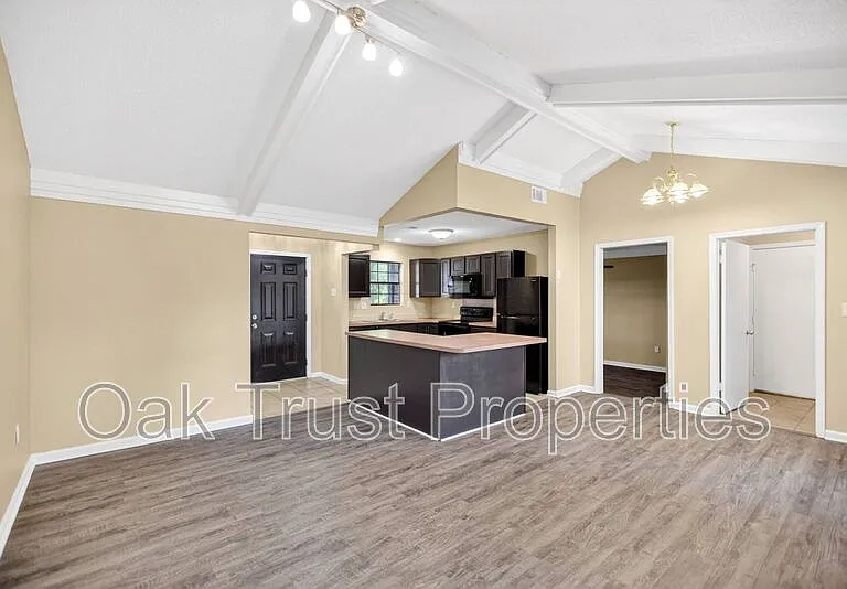 103 Cambell Ct — Photo 9