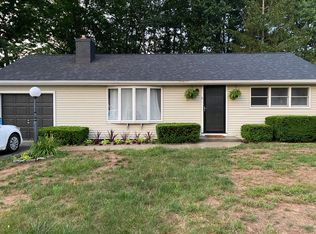 2 Cedar St, Wethersfield, CT 06109