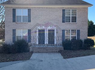 1118 Village Ct NE, Cleveland, TN 37312