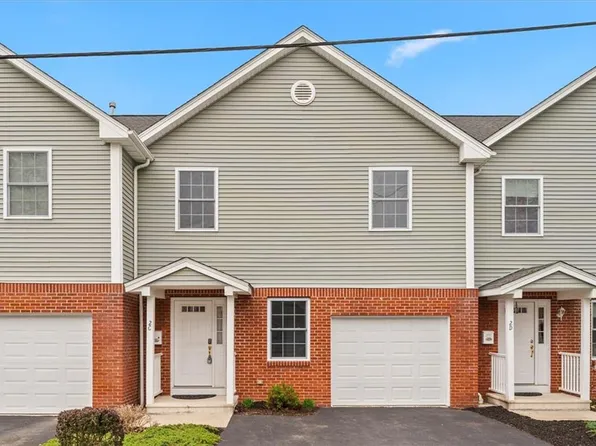 2 Adams Ln Unit C, North Providence, RI 02911