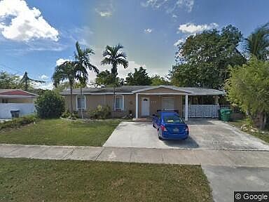 1st image of 21400 SW 101st Ave