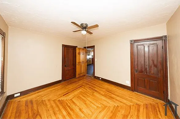 10 Alpine St — Photo 4