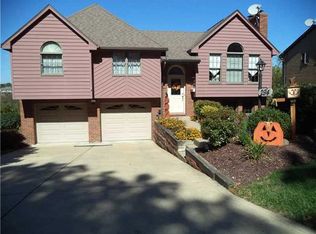 294 Toura Dr, Pittsburgh, PA 15236