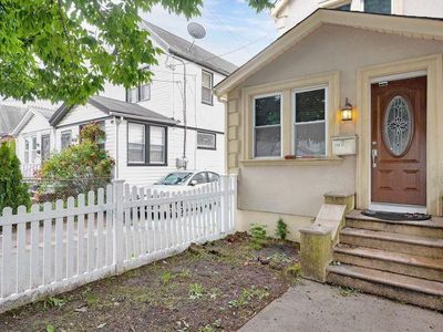 118-22 202nd Street, Saint Albans, NY, 11412