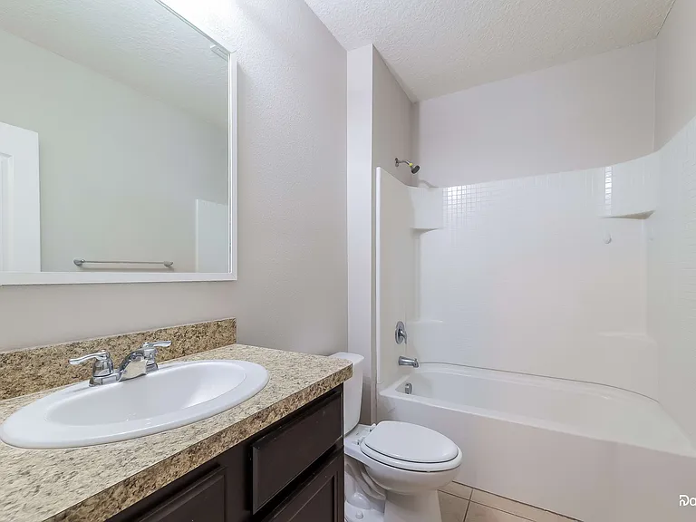 2330 Sequoia Way — Photo 14
