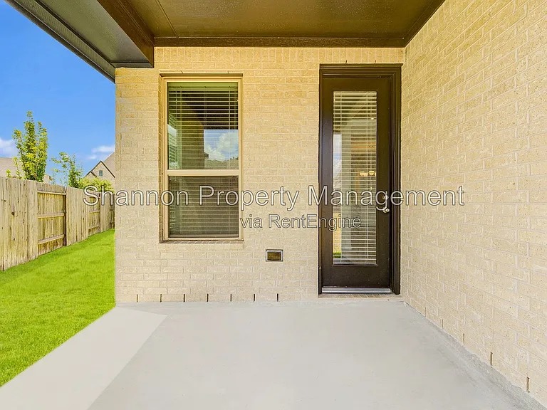 6102 Grace Falls Dr — Photo 20