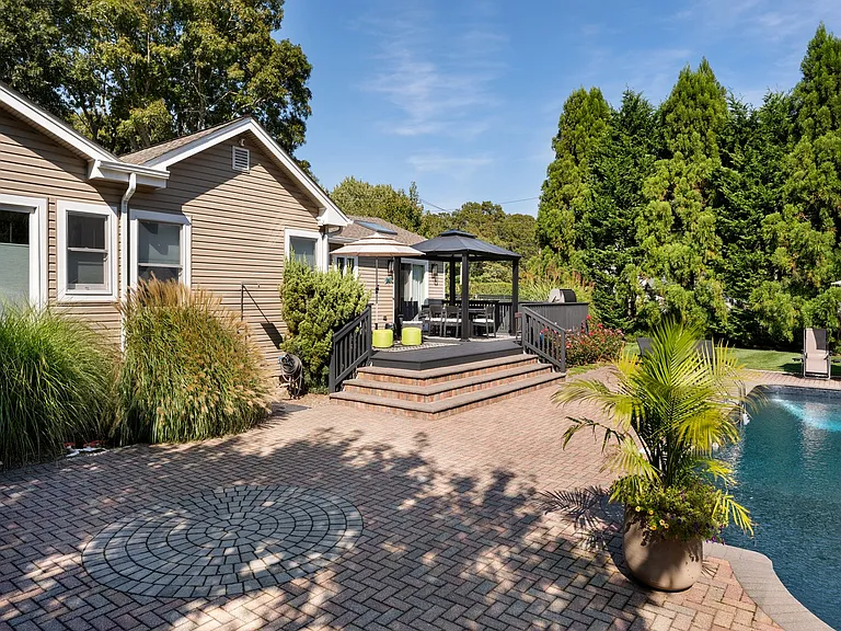 60 Lynncliff Rd — Photo 15