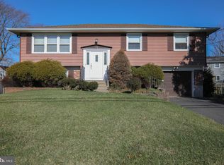 27 Regent Rd, Cherry Hill, NJ 08003