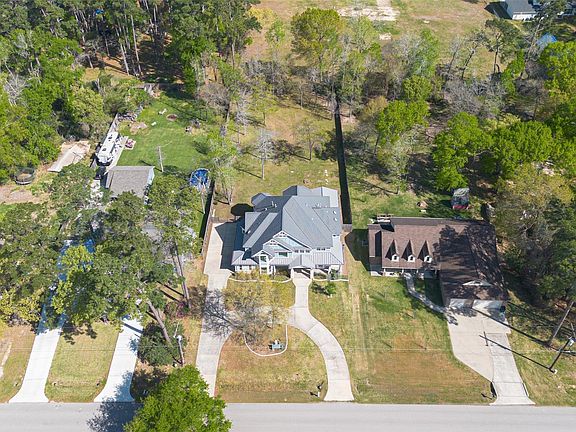 2nd image of 2504 Southline Rd