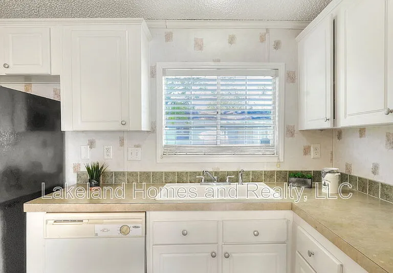 3321 Peachtree Hill Rd — Photo 11