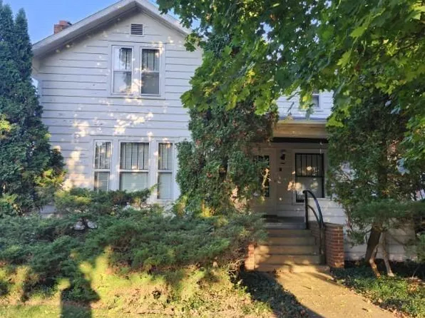 309 State St, Owosso, MI 48867