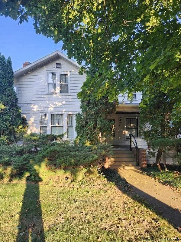309 State St photo 1