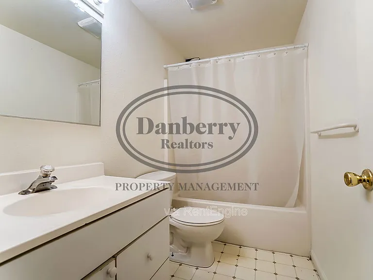 3704 Willow Run Dr — Photo 41