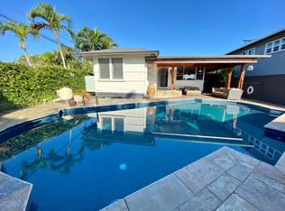 350 Keaniani St, Kailua, HI 96734