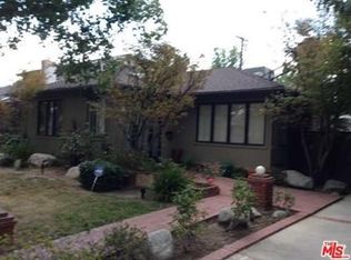 14006 Peach Grove St, Sherman Oaks, CA 91423