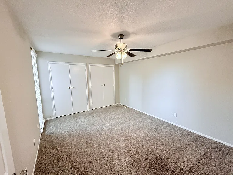 B1 - 2BD, 1BA - 894SF - Master Bedroom