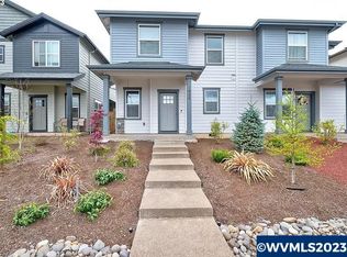 1632 SE Barberry Ave, Dallas, OR