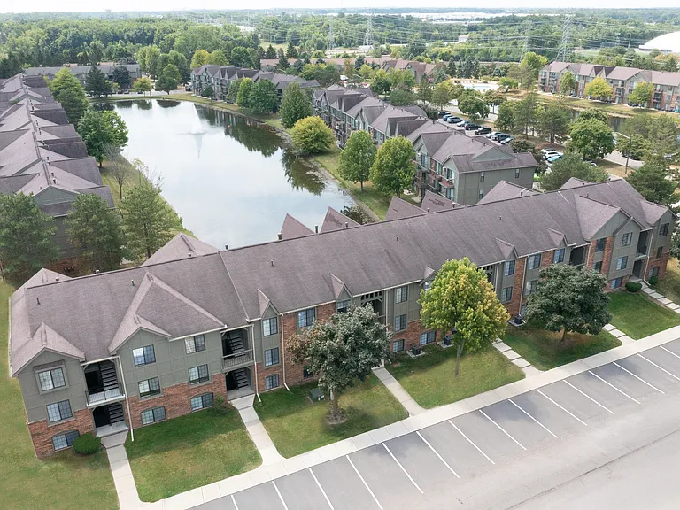 Stone Ridge Apartments — Photo 9