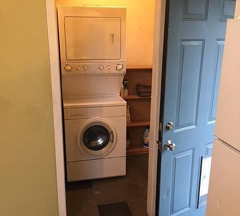 Laundry room off kitchen