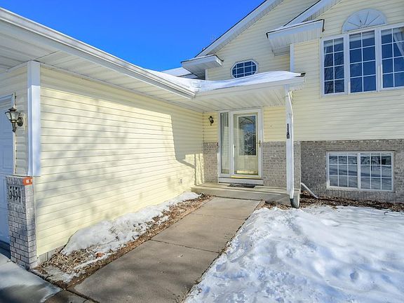 3rd image of 5454 Kalenda Dr NE