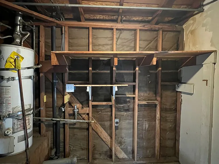 Soranno Avenue Apartments — Photo 20