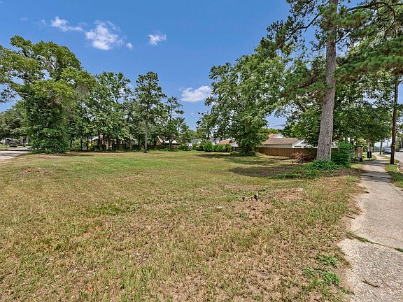 3rd image of 0 Cherry Laurel Dr