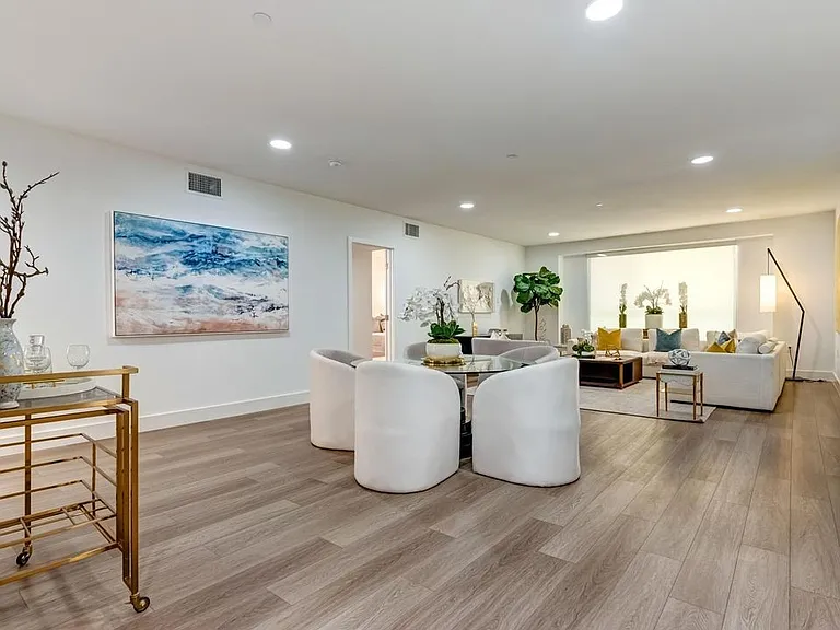 1330 Federal Ave #205 — Photo 13