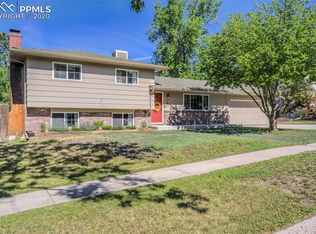 1418 Fetterman Dr, Colorado Springs, CO 80915