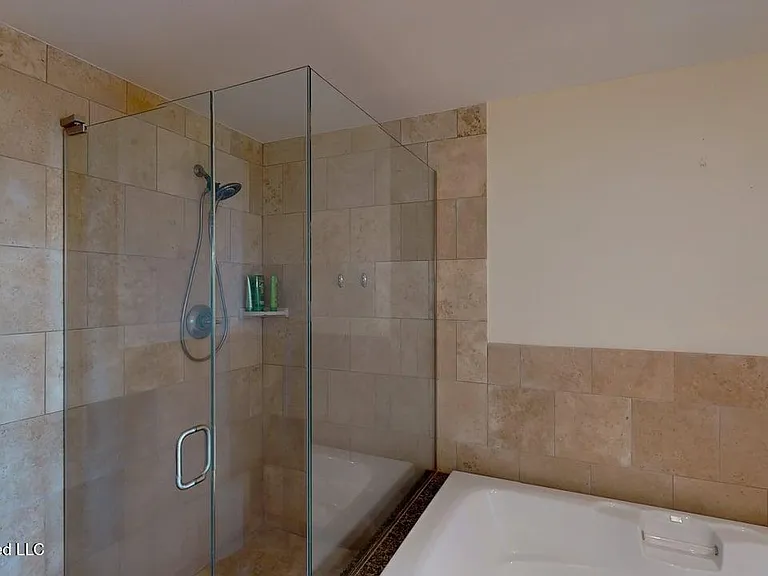 2060 Beach Blvd #1407 — Photo 12