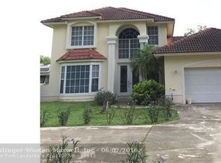 18263 W Sycamore Dr, Loxahatchee, FL 33470