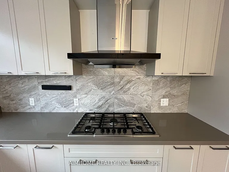 80 Village Pkwy — Photo 3